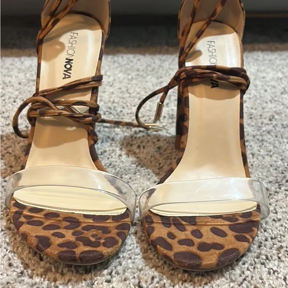👠Price Drop ! Cheetah Woman’s ChunkyHeels Size:9 - Picture 1 of 3
